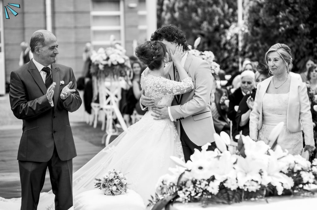 Bodas en blanco y negro, Fotógrafos de bodas en Logroño, la Rioja, Navarra, Restaurante Villacañas